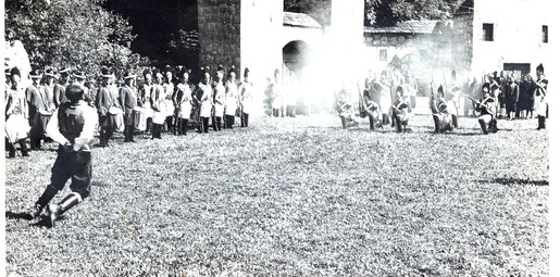 Postkarte der Andreas-Hofer-Spiele in Altusried, 80 Jahre Freilichtspiele Altusried, Erschießung Andreas Hofers